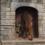 2014.12.10 Kathmandu 09 Swayambhunath monkeys and shrines ResizeBy Donna Yates CC BY-NC-SA