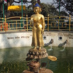 2014.12.10 Kathmandu 58 Swayambhunath fountain ResizeBy Donna Yates CC BY-NC-SA