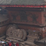 2014.12.11 Bhaktapur 09 Taumadhi Tole Bhairabnath temple cart wheels ResizeBy Donna Yates CC BY-NC-SA